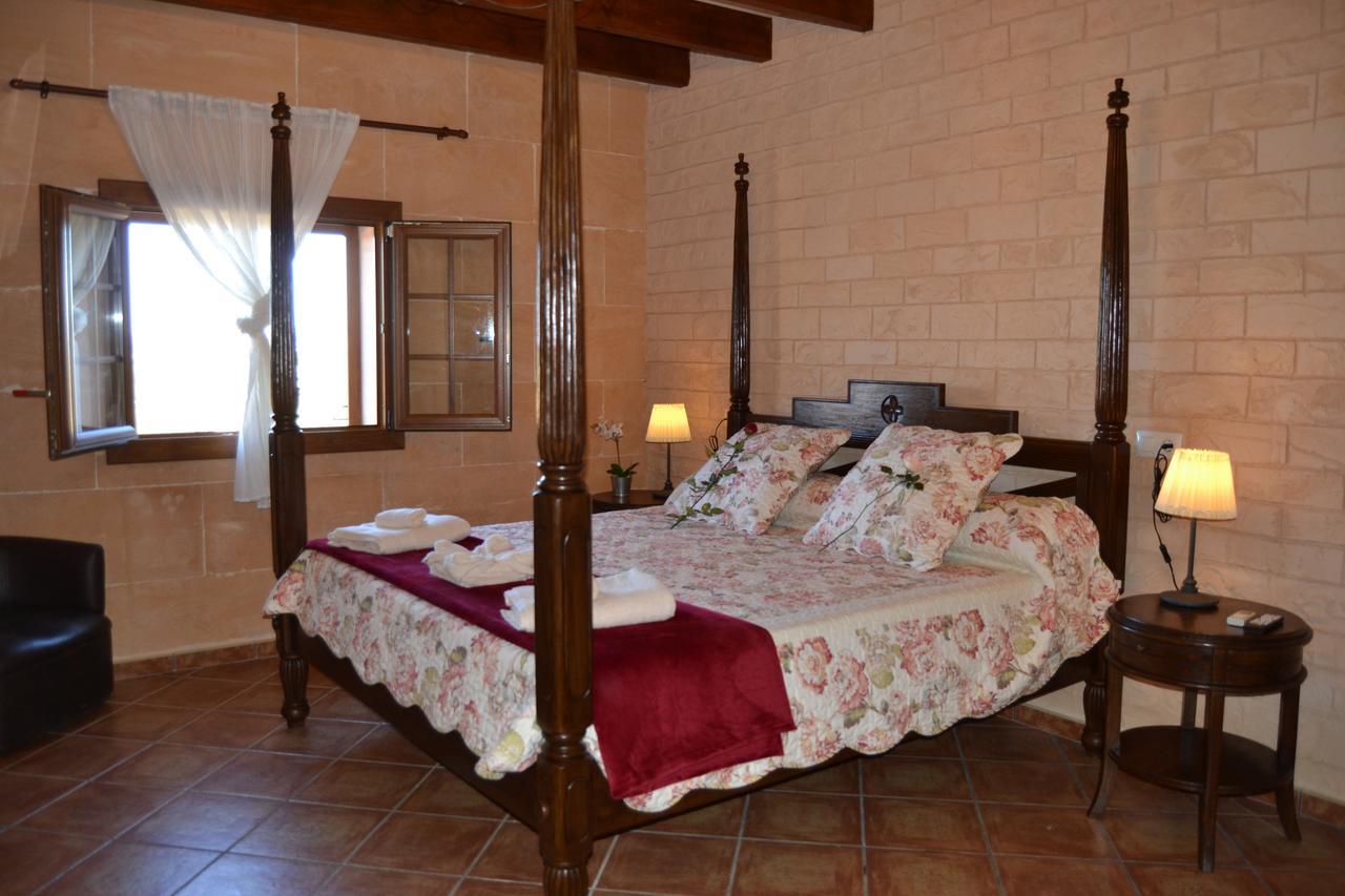 Agroturismo Es Gallicant Campos  Exterior photo