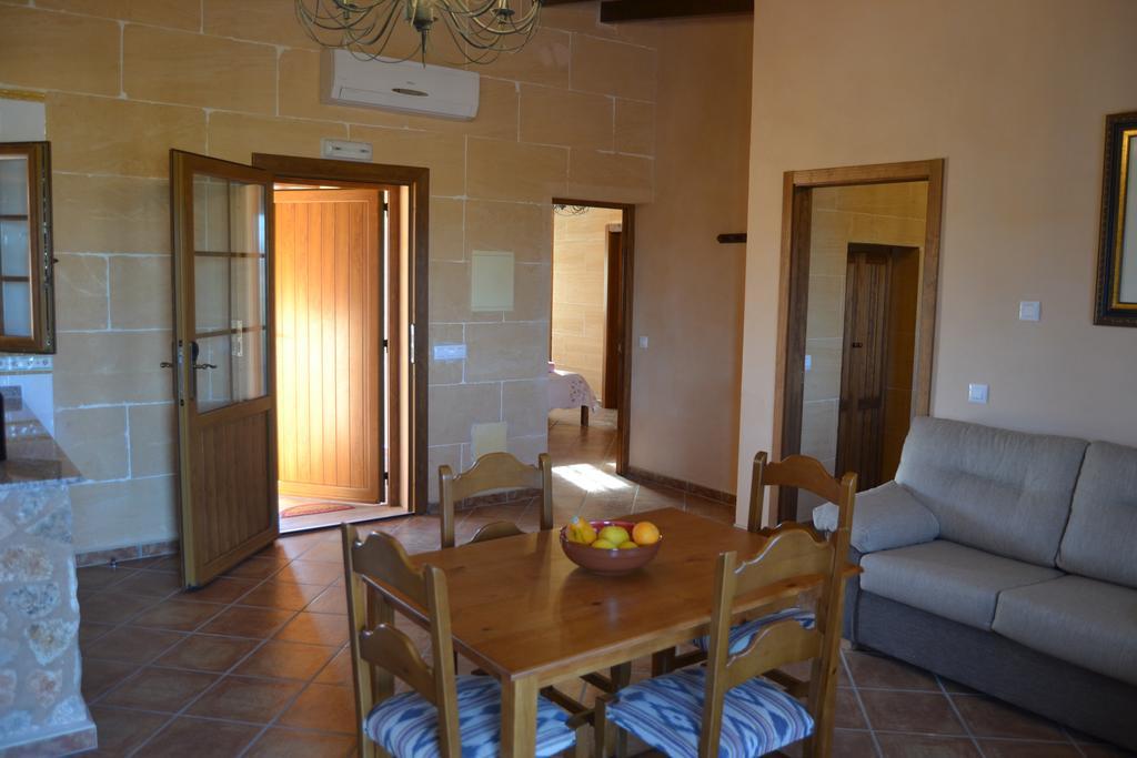 Agroturismo Es Gallicant Campos  Exterior photo